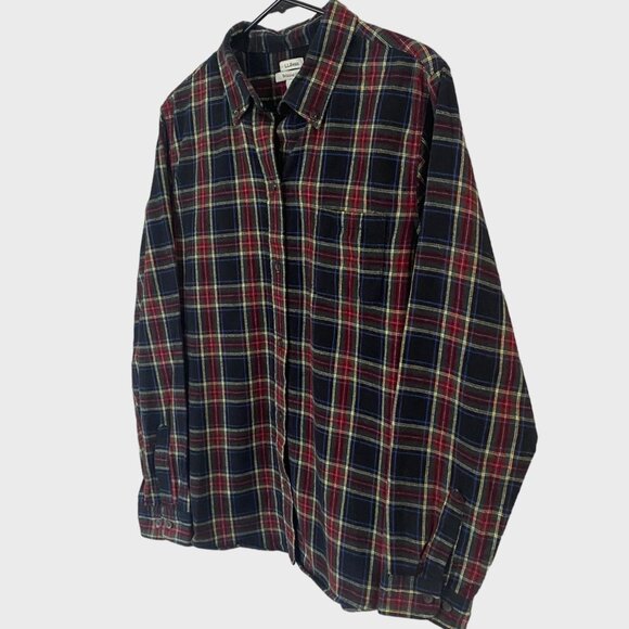 L.L Bean Relaxed Scotch Plaid Button-Down Flannel Shirt Womens Large Long-Sleeve - Picture 2 of 11